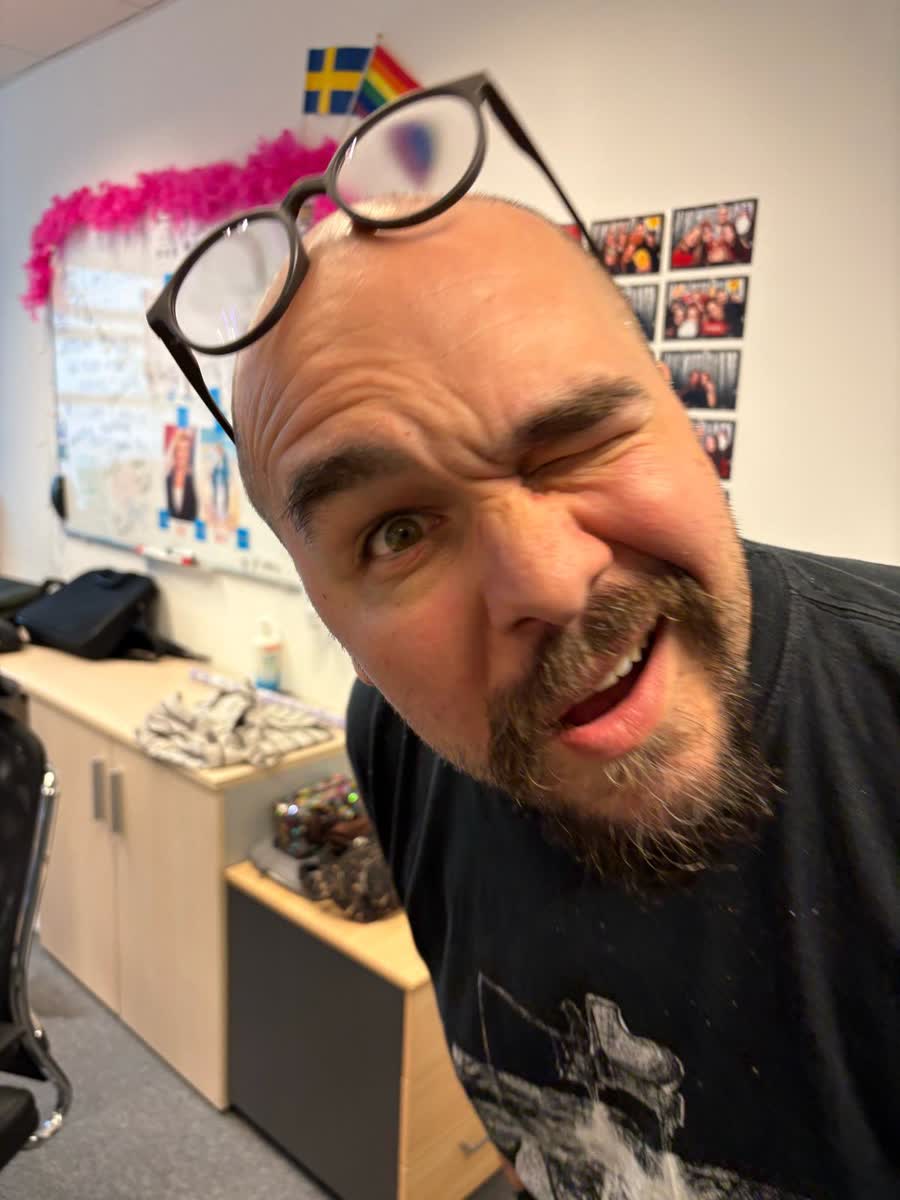 Sebastian Jurić winking at the camera